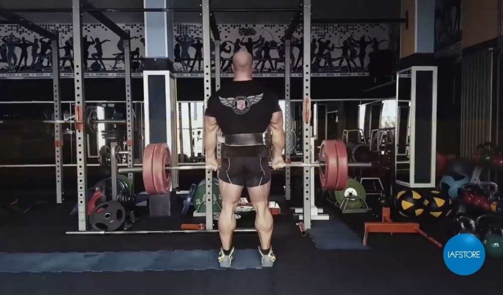 Petar Klančir IFBB Pro conseils pour entraînement fessiers et biceps fémoraux