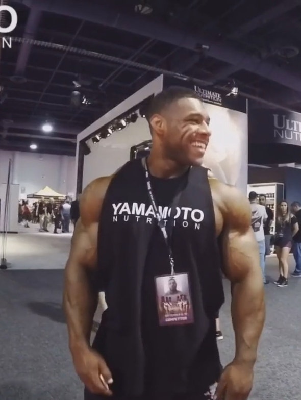 Mr. Olympia 2016 Backstage avec Nathan de Asha IFBB Pro