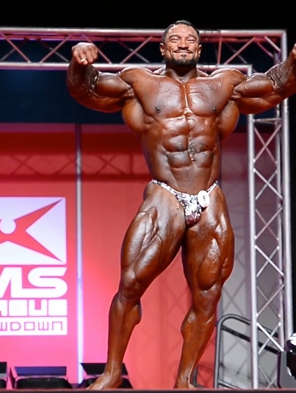 Exposition IFBB Pro Roelly Winklaar à EVLS Prague Pro 2017