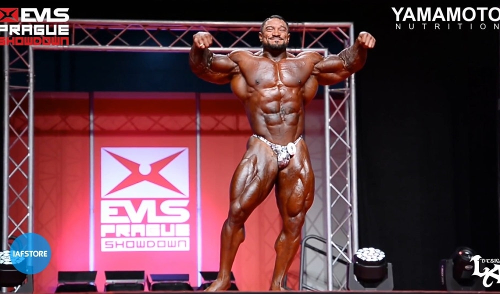 Exposition IFBB Pro Roelly Winklaar à EVLS Prague Pro 2017